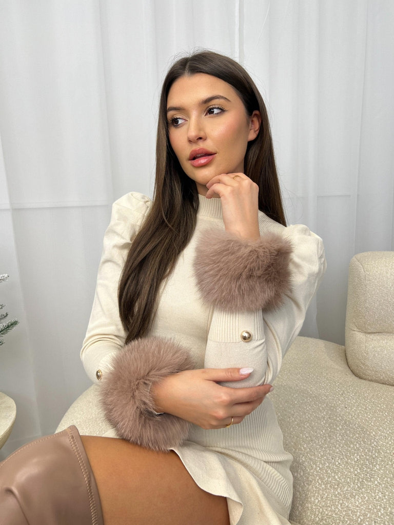 Mocha Snap Band Luxury Fur Cuffs - H&L